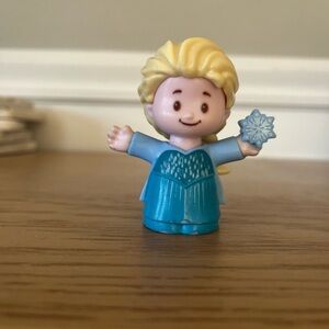 Little People Elsa doll